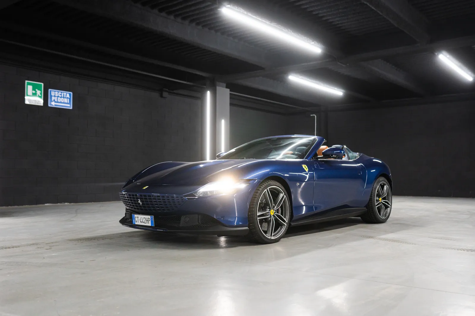 Noleggio Ferrari Roma Spyder a Sylt