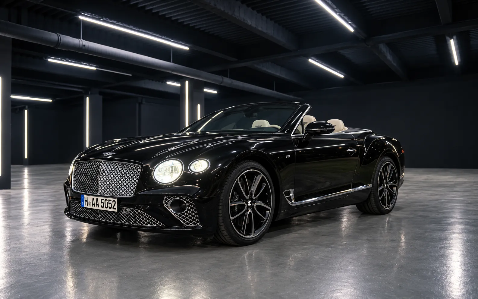 Noleggio Bentley Continental GTC 2021 Nero a Taormina | Rial Rent