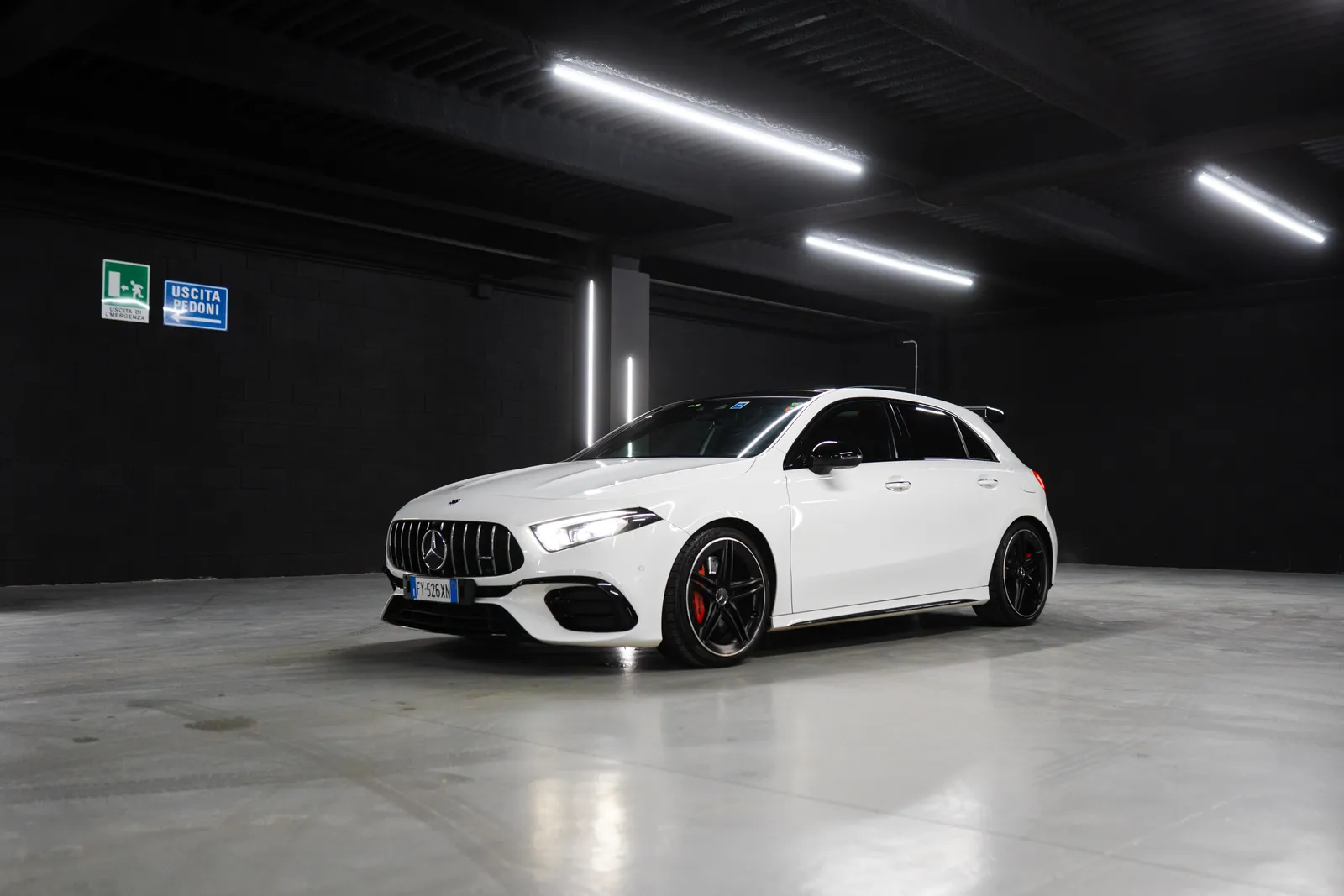 Noleggio Mercedes A45s 2019 Bianco a Taormina | Rial Rent
