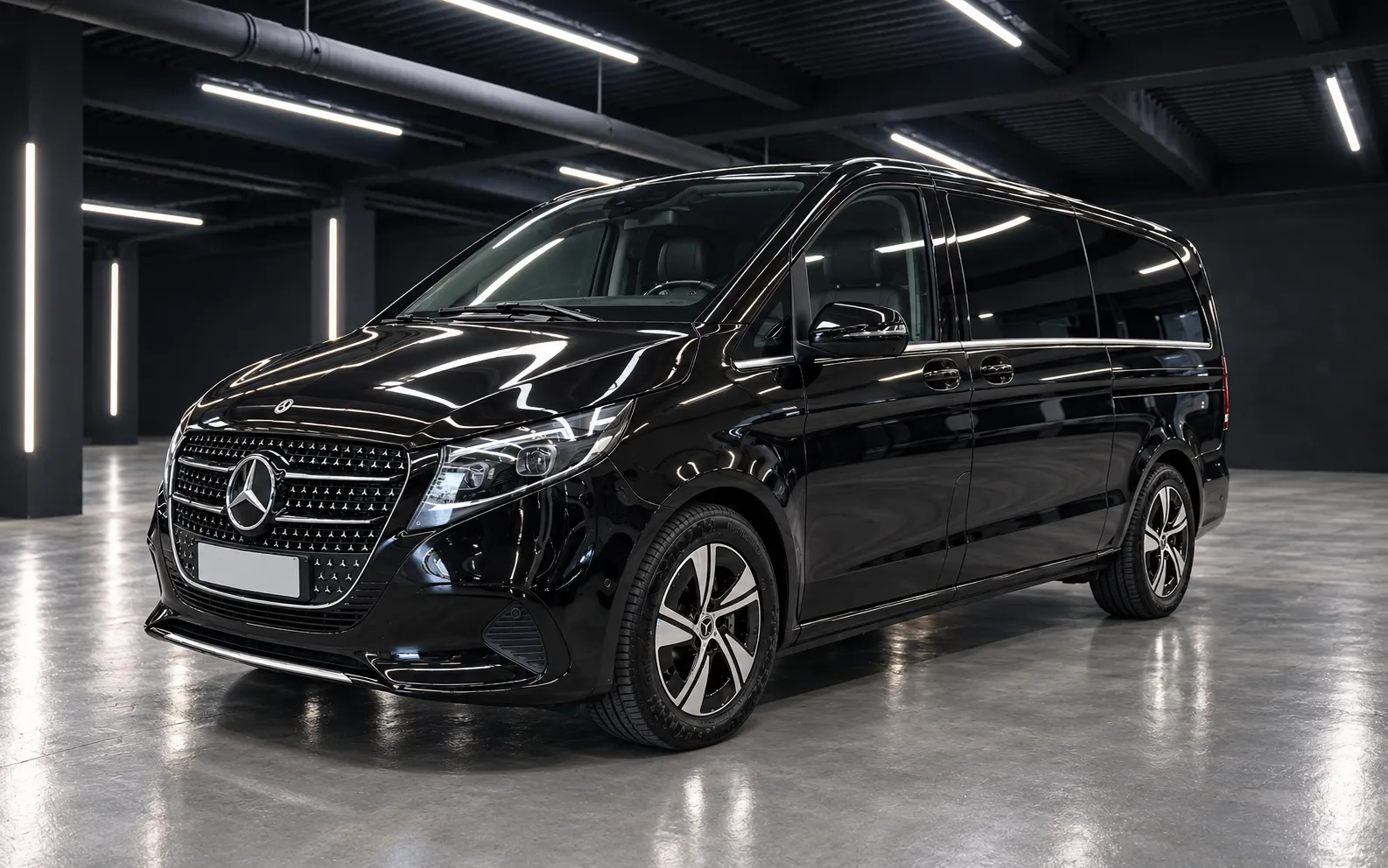 Noleggio Mercedes V250d Extralong 2024 Nero a Taormina | Rial Rent