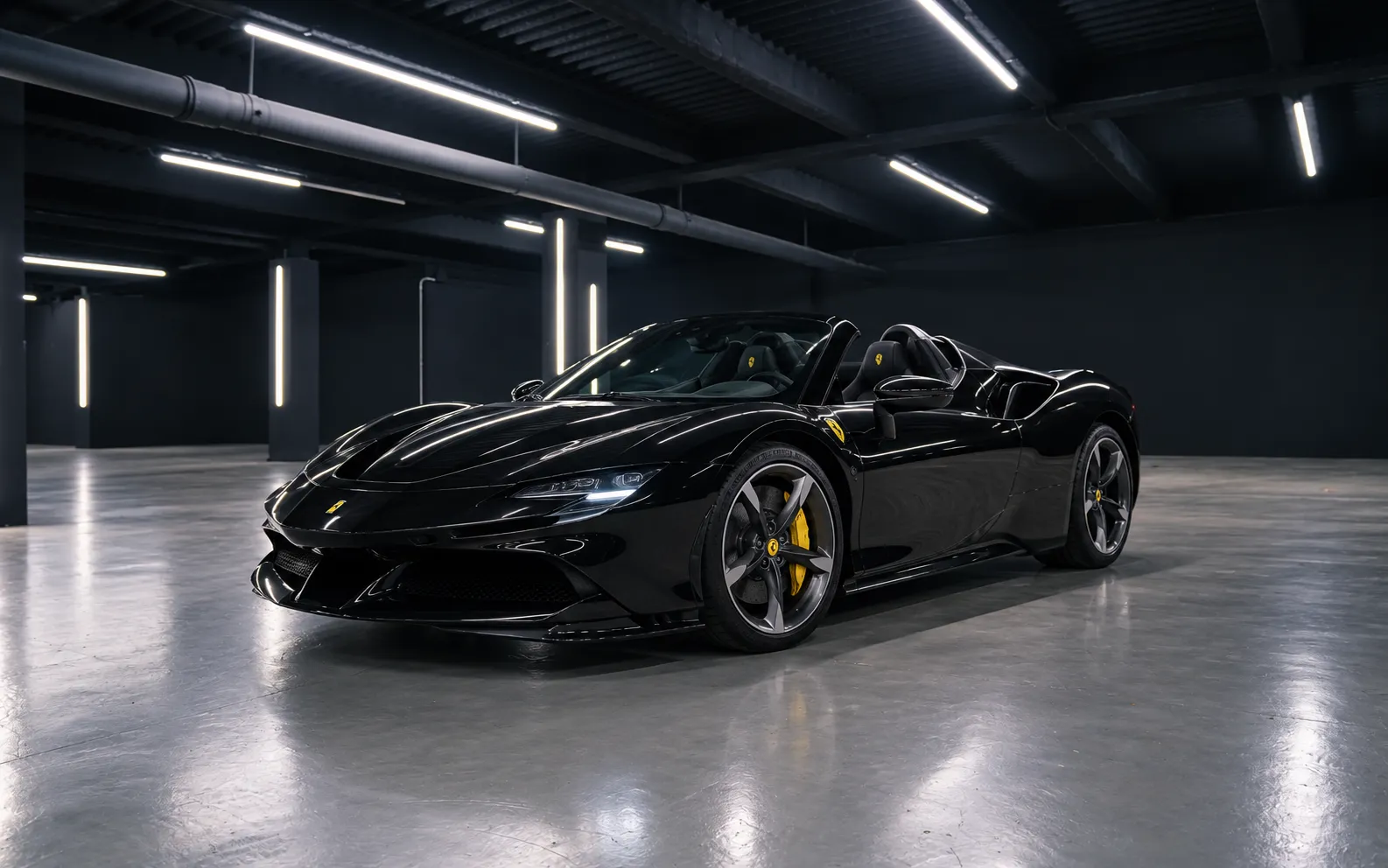 Noleggio Ferrari SF90 Spider 2022 Nero a Taormina | Rial Rent