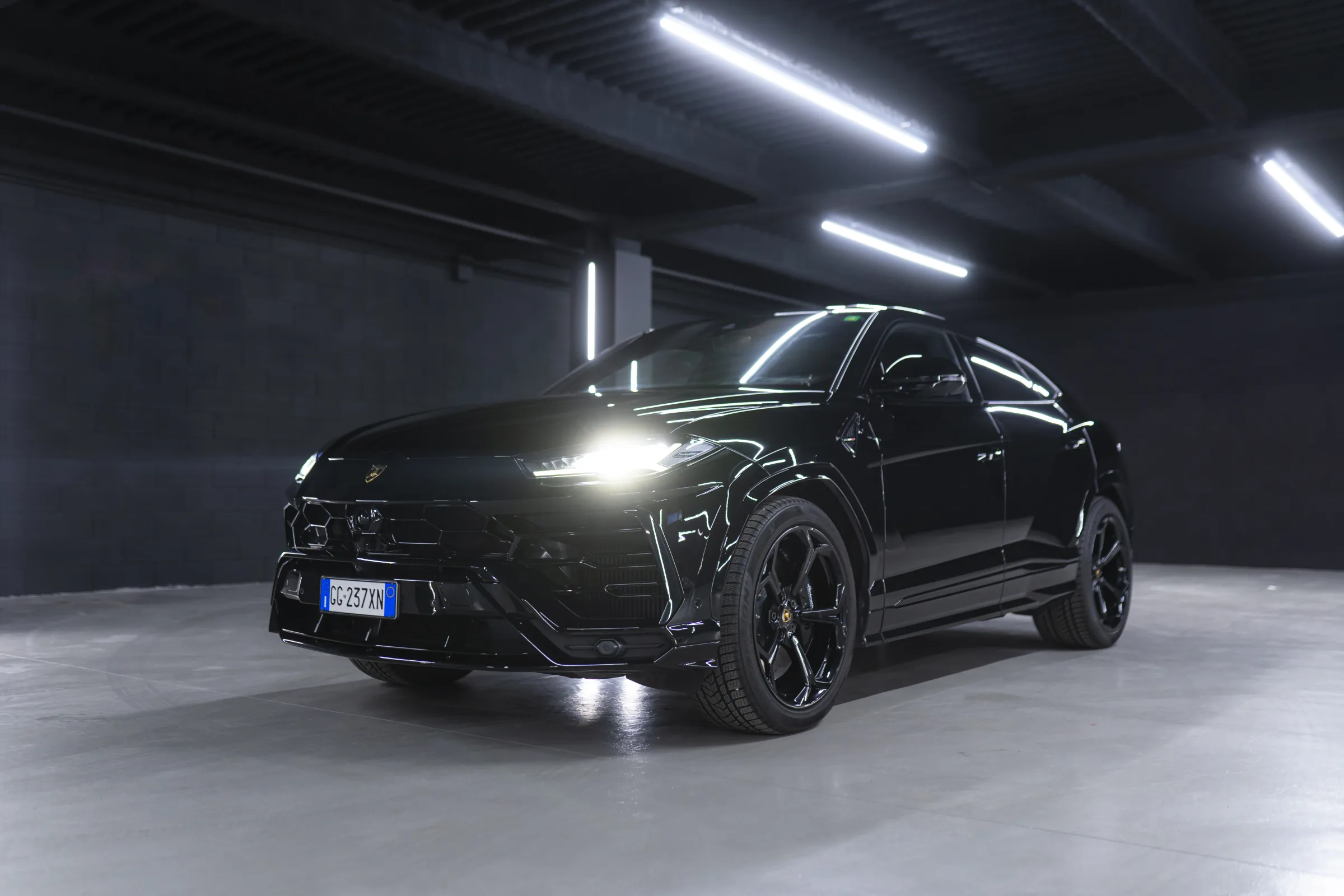 Lamborghini Urus: il SUV per chi non vuole rinunciare all'emozione